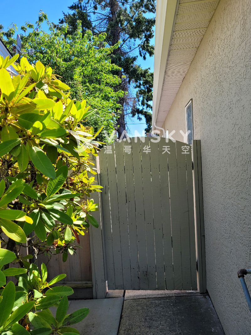 260819130758_78 Gate.jpg